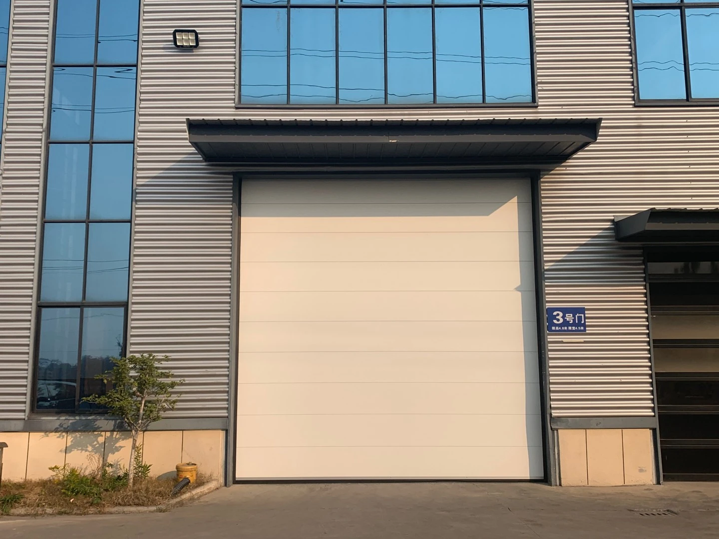 ABXDOOR